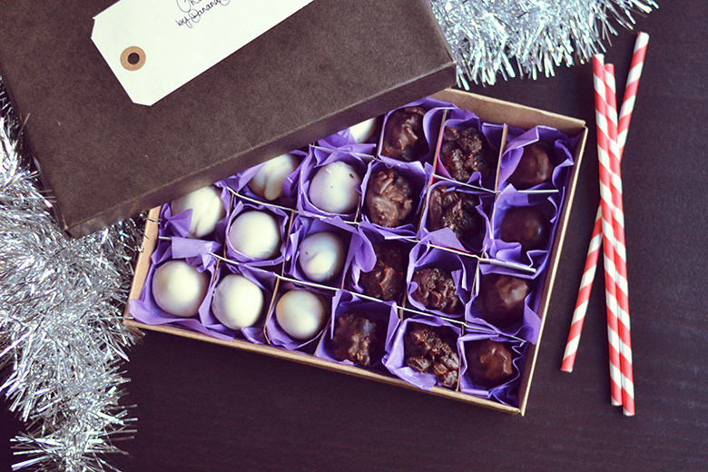 DIY Chocolate Box // http://BananaBloom.com #diy #chocolate #box #gift