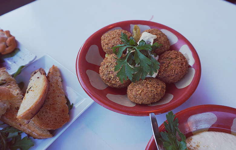 Beyrouth Gotland // http://BananaBloom.com #dinner #lebanese #dining #vegan #travels #gotland #restaurant