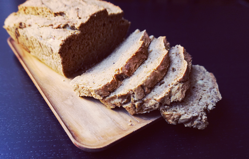 Pumpkin Banana Bread - Vegan & Gluten Free | http://BananaBloom.com 