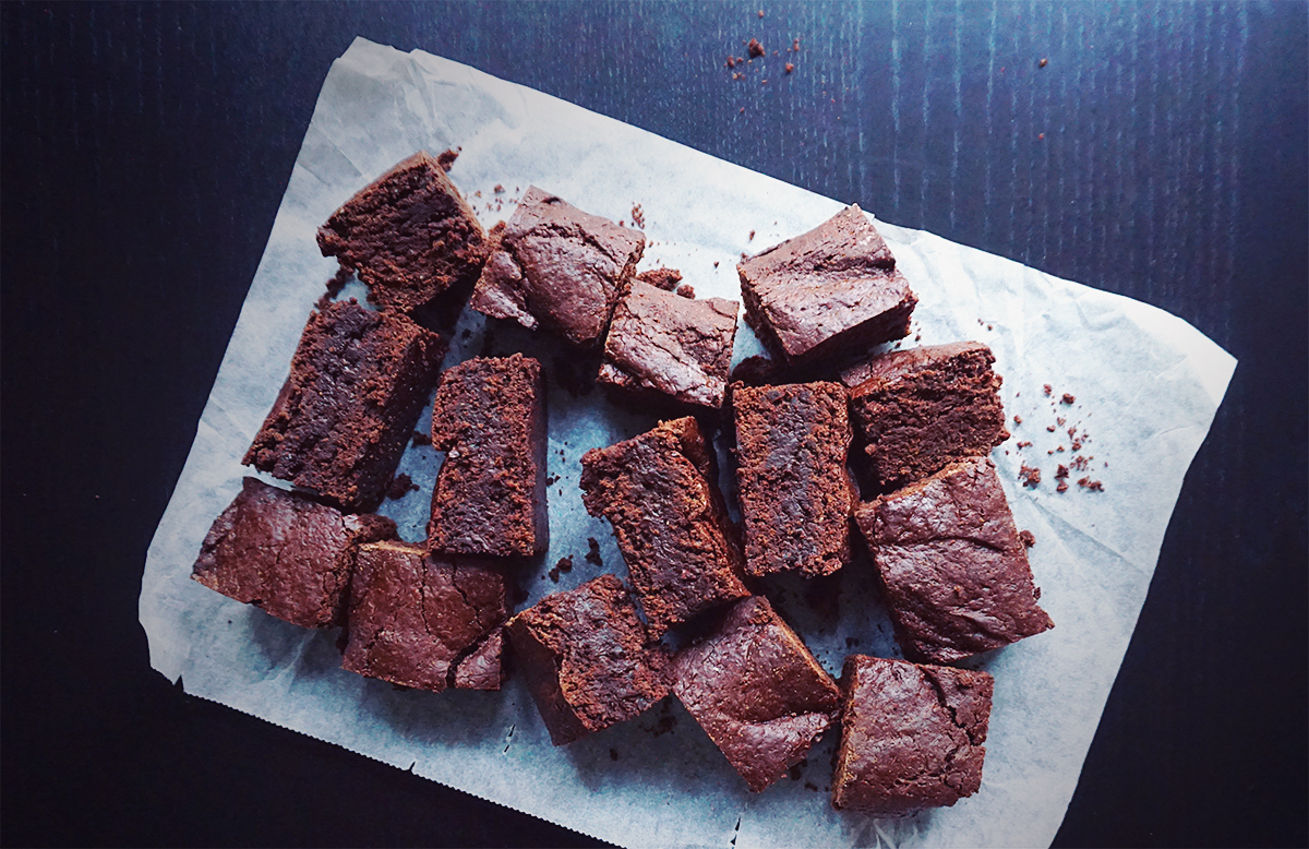 Vegan Brownies | http://BananaBloom.com #vegan #brownies