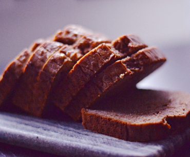 Gluten Free Vegan Banana Bread | http://BananaBloom.com